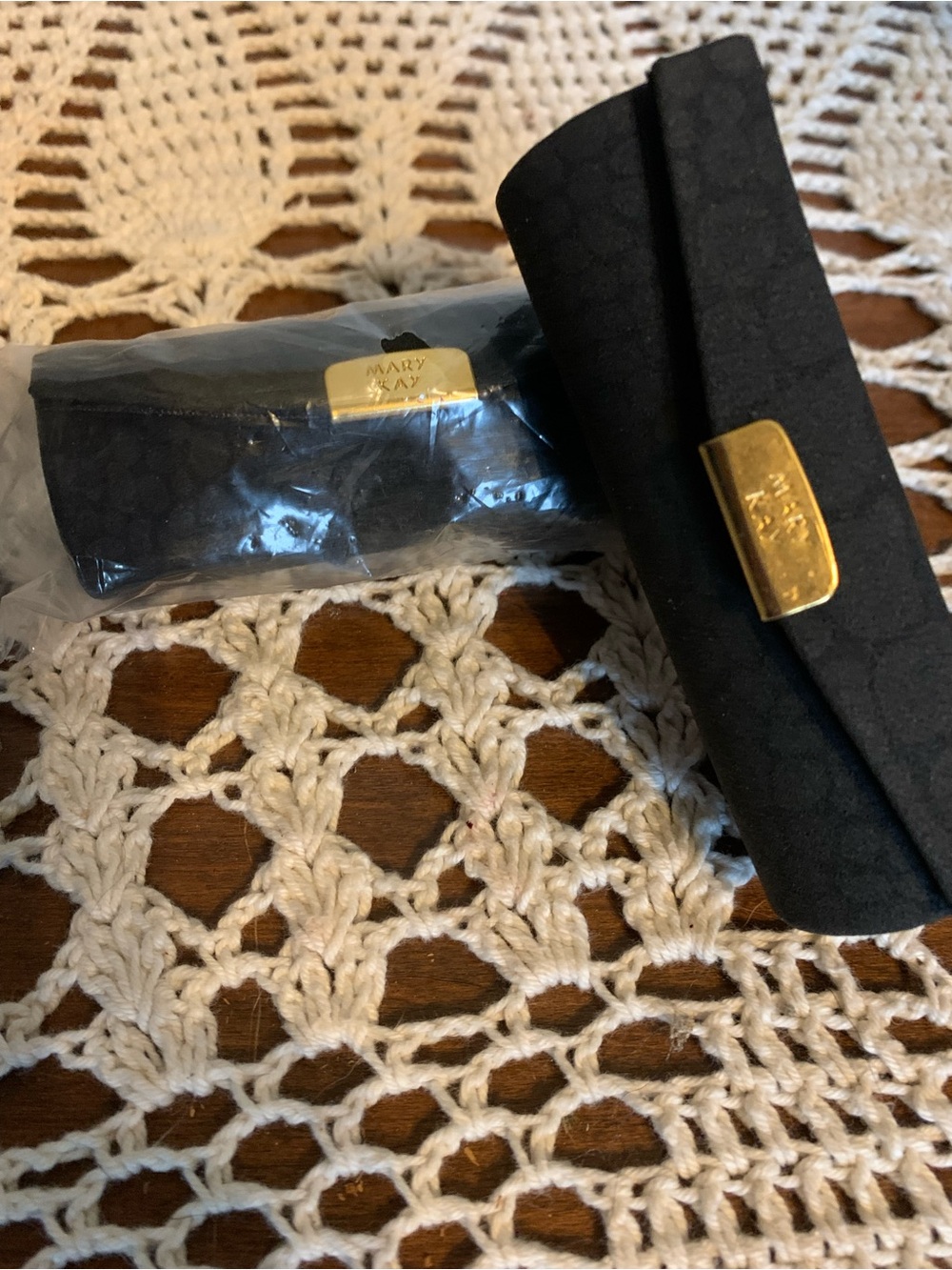Mary Kay Black lipstick case